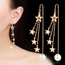 Produktbild: Boucles d'oreilles fines clous en or rose avec 4 étoiles et perles Boucles d'oreilles fines clous en or rose avec 4 étoiles et perles
