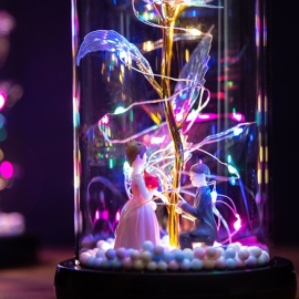 Produktbild: Rose éternelle dans un verre avec un couple de mariés Rose éternelle dans un verre avec un couple de mariés