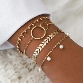 Produktbild: Set of 4 Boho Bracelets Ela with Rings Set of 4 Boho Bracelets Ela