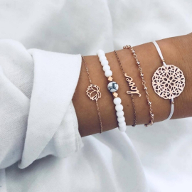 Produktbild: Set of 5 Boho bracelets Dariella with different pendants Set of 5 Boho bracelets Dariella with different pendants