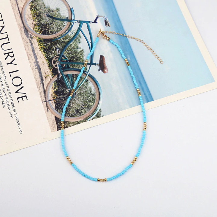 Surfer necklaces with 4 different colors
