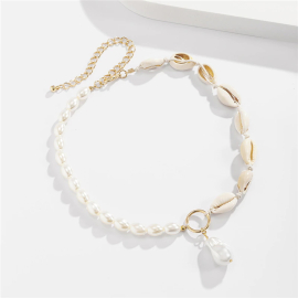 Produktbild: Colliers de coquillages Guscina avec pendentifs en perles Colliers de coquillages Guscina avec pendentifs en perles