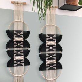 Produktbild: Décoration murale en macramé nouée à la main Auelo avec 3 anneaux Décoration murale en macramé nouée à la main Auelo avec 3 anneaux