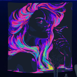 Produktbild: Tissu mural fluoré UV - tenture murale avec une femme Tissu mural fluoré UV avec une femme