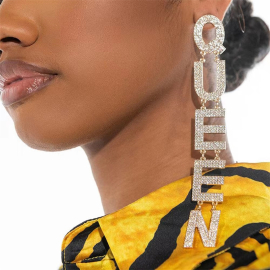 Produktbild: Boucles d'oreilles en argent avec inscription Queen Boucles d'oreilles en...