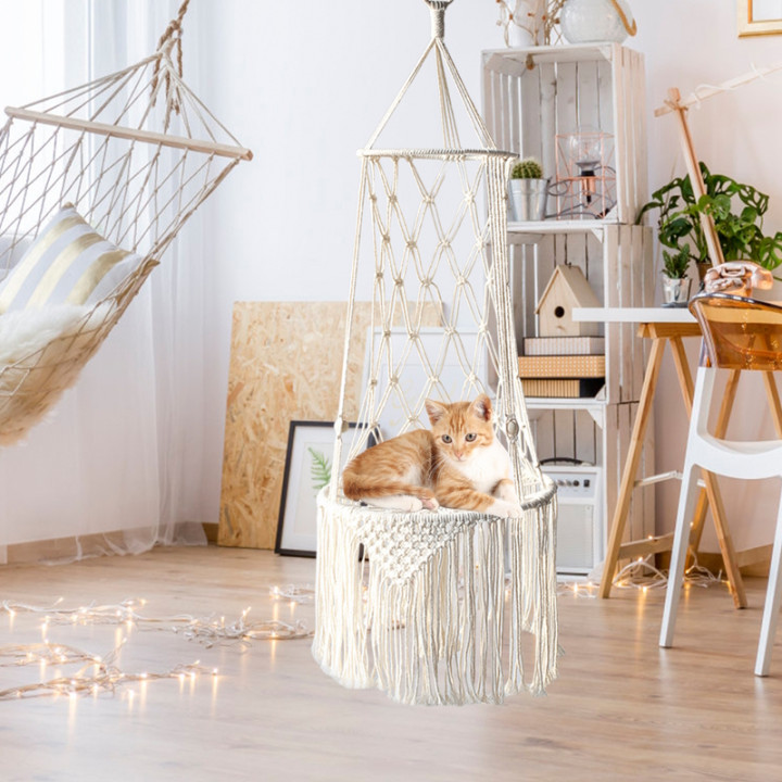 Hand-knotted beige macrame cat hanging chair Caziamo