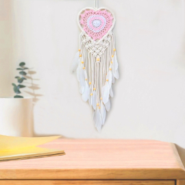 Produktbild: Pink and white macrame heart dream catcher Cuora Pink and white macrame heart dream catcher Cuora