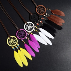 Produktbild: Pendentif attrape-rêves violet Bera avec collier en cuir Pendentif attrape-rêves marron Bero avec collier en cuir, bijoux fantaisie - bijoux - 2