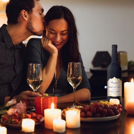 Stylish 5-piece wine gift set in gift box